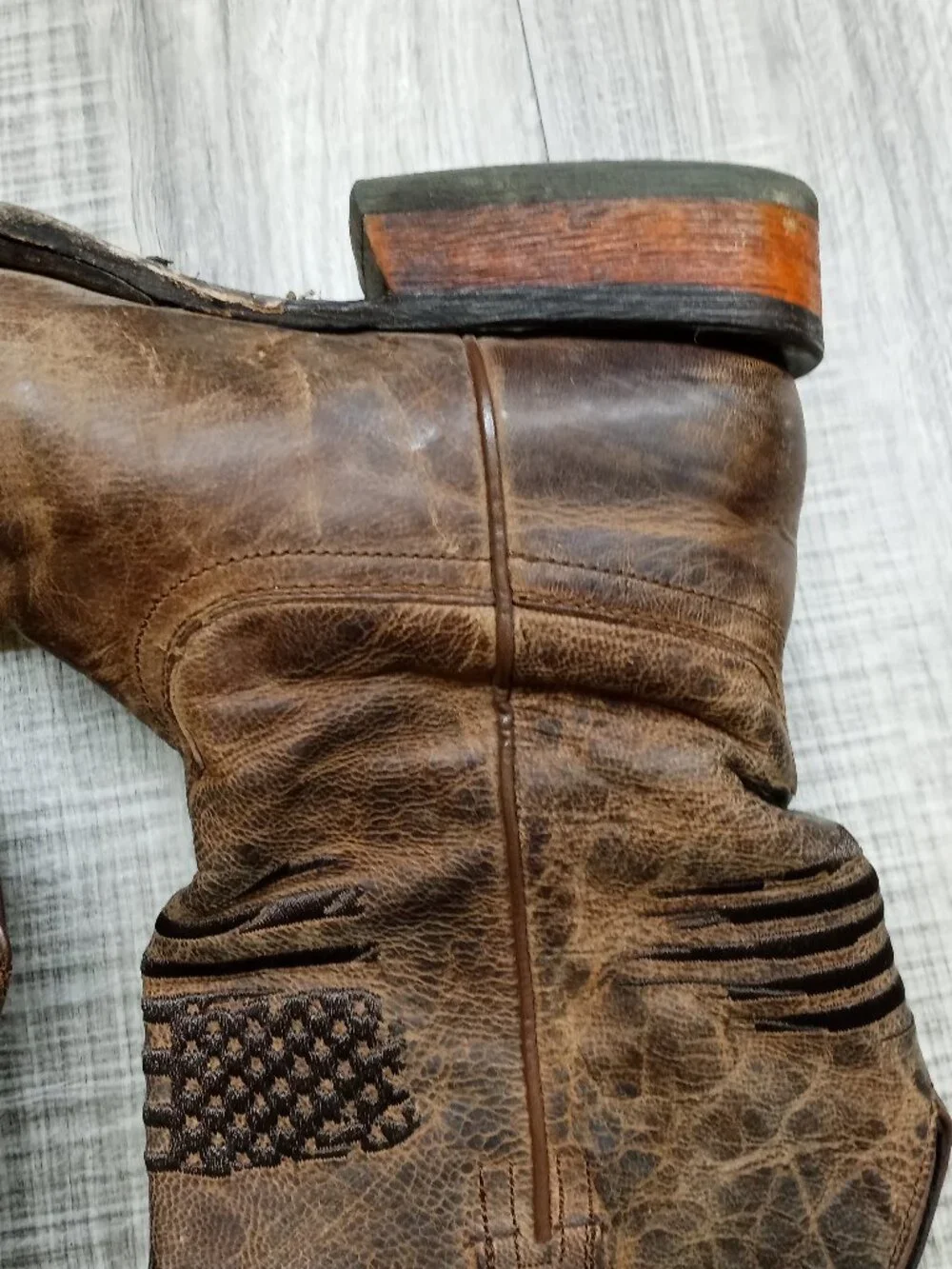 Ariat very good